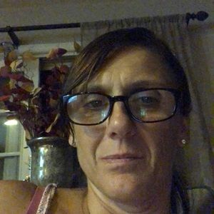 Meet your Posher, Ana